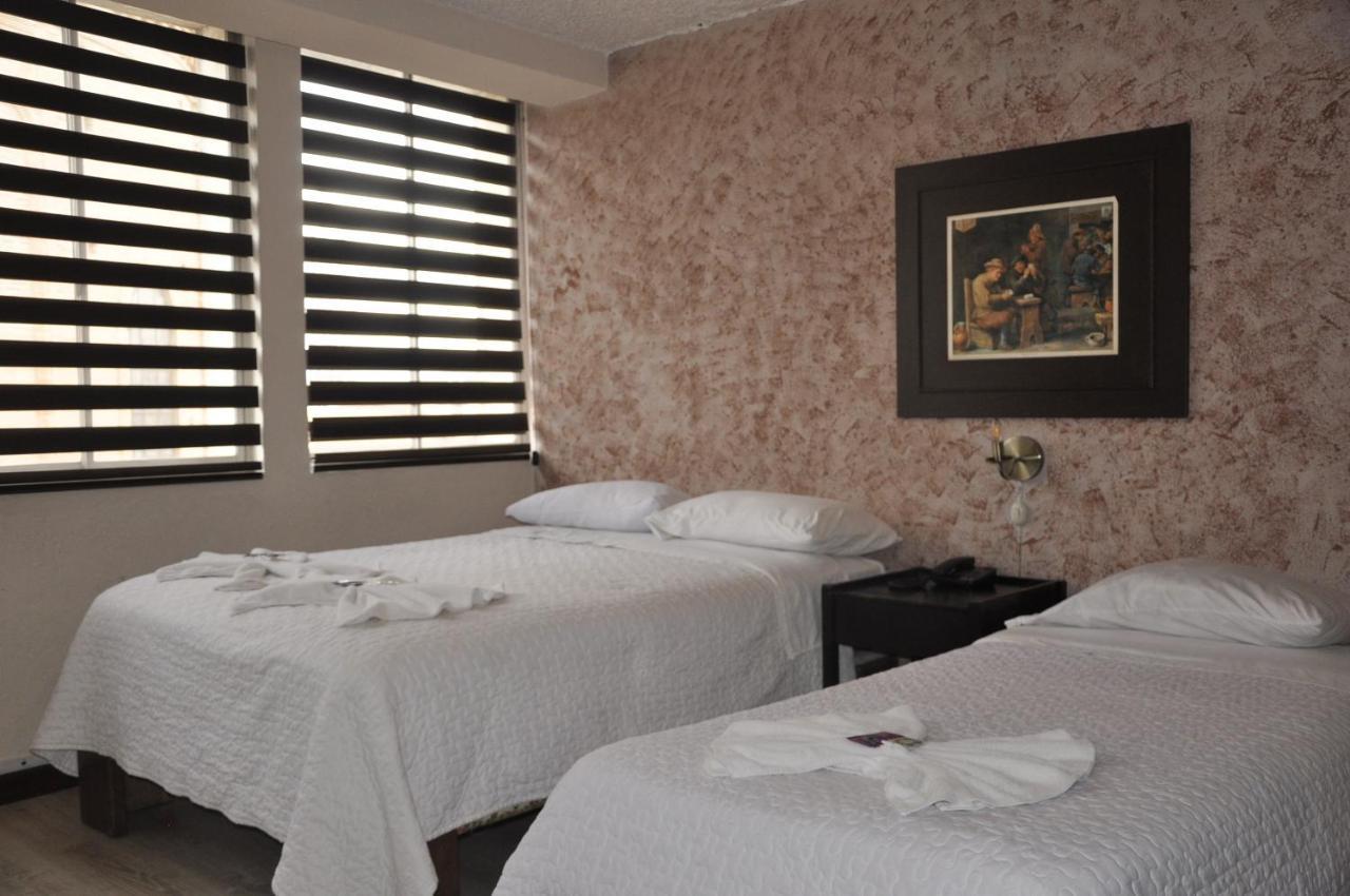 Hotel Catedral Cuenca By Pshotels Exterior photo