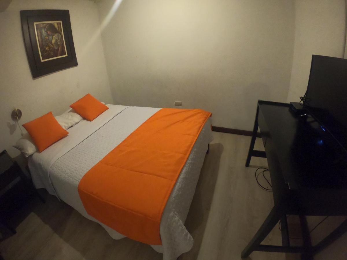 Hotel Catedral Cuenca By Pshotels Exterior photo