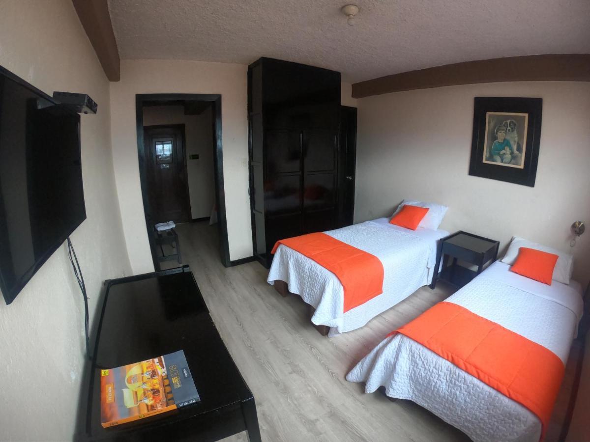 Hotel Catedral Cuenca By Pshotels Exterior photo